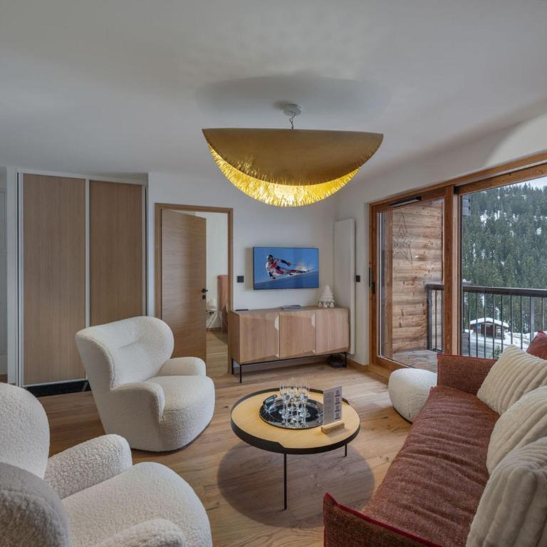 Appartement moderne proche des pistes avec parking à Courchevel - FR-1-563-140 - Appartement - 1