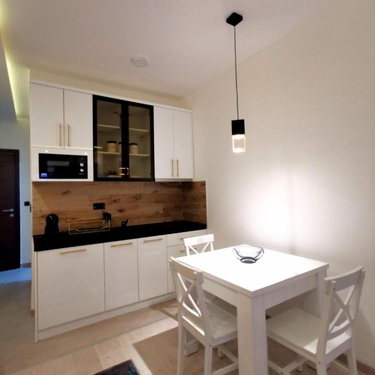 Golden Sky N Lux 57 Milmari Resort & Spa - Apartment with Mountain View - 5