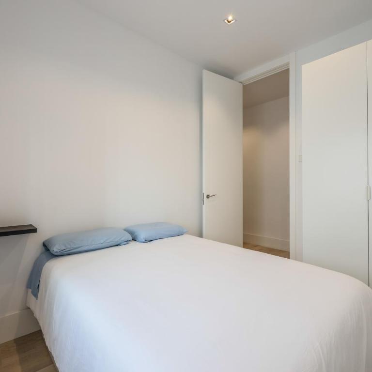 En el corazón de Madrid, casa Moderna - Three-Bedroom Apartment - 34