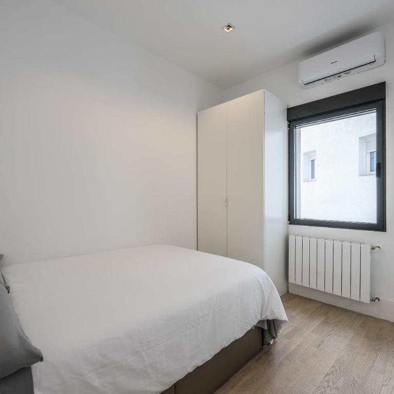 En el corazón de Madrid, casa Moderna - Three-Bedroom Apartment - 26