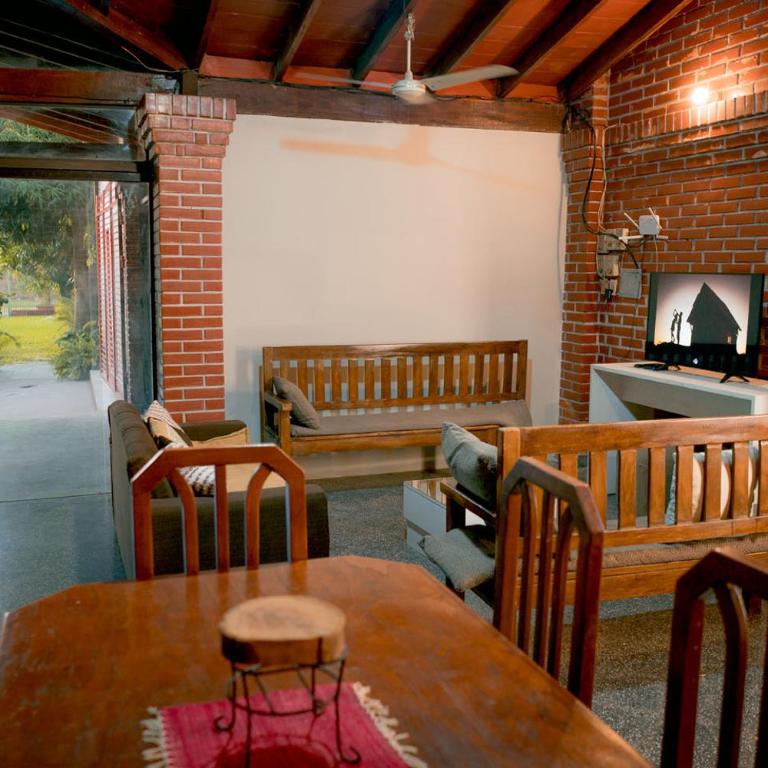Country house, friends, meetings, well connected - Casa de 3 dormitorios - 34