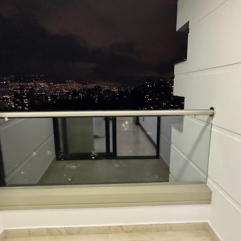 Modern Units Poblado with stunning view - Habitación Cuádruple de Lujo - 11
