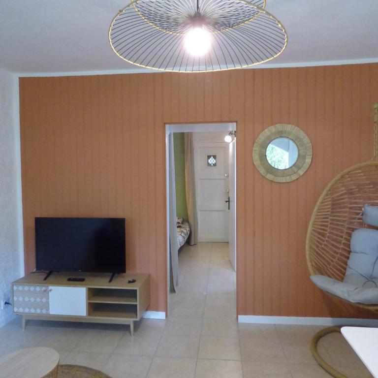 Le Summer, à 2 min de la plage à pied - Appartement - Rez-de-Chaussée - 15