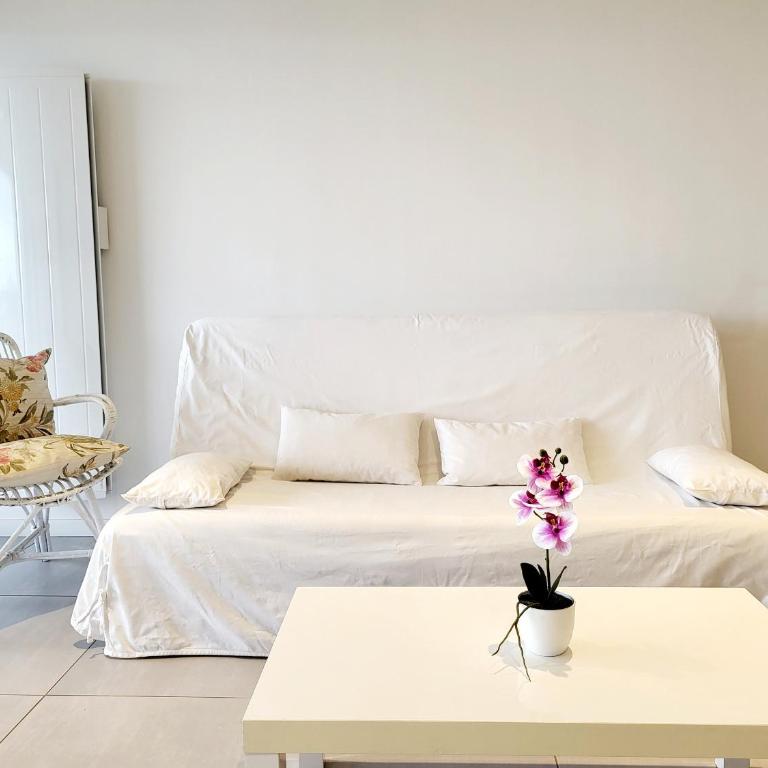 Appartement T3 avec terrasse, garage - La Chaume - FR-1-92-765 - Apartment (6 Erwachsene) - 2