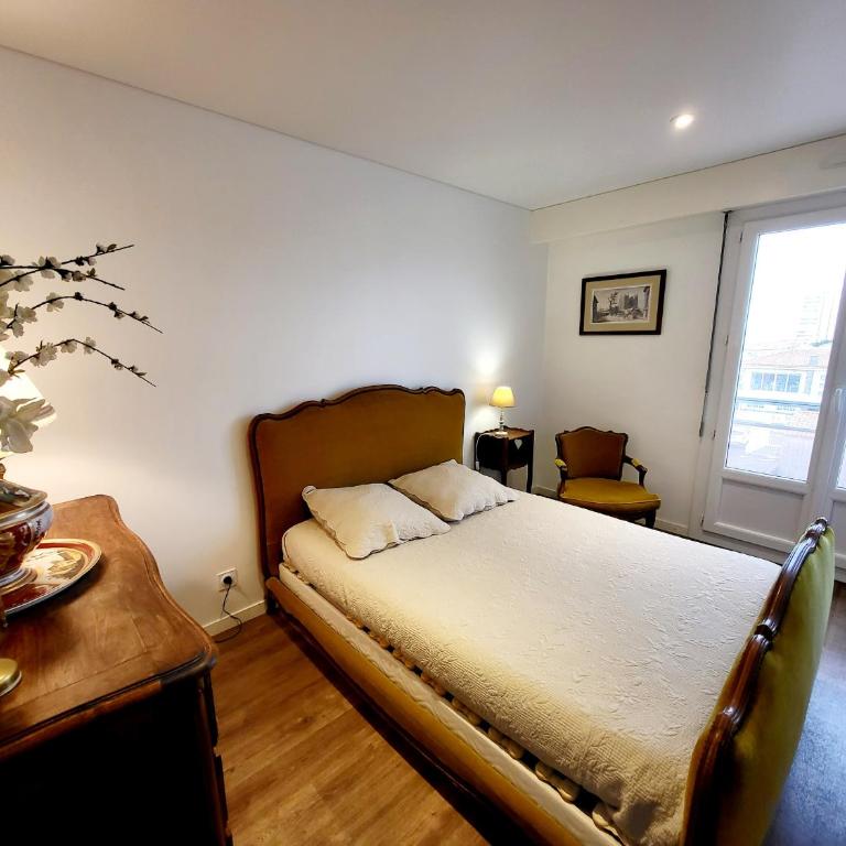 Appartement T3 avec terrasse, garage - La Chaume - FR-1-92-765 - Apartment (6 Erwachsene) - 10