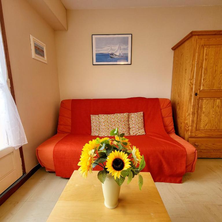 Studio charmant proche plage, chenal, et commerce, bien équipé au cœur des Sables d'Olonne - FR-1-92-597 - Appartement (3 Adultes) - 9