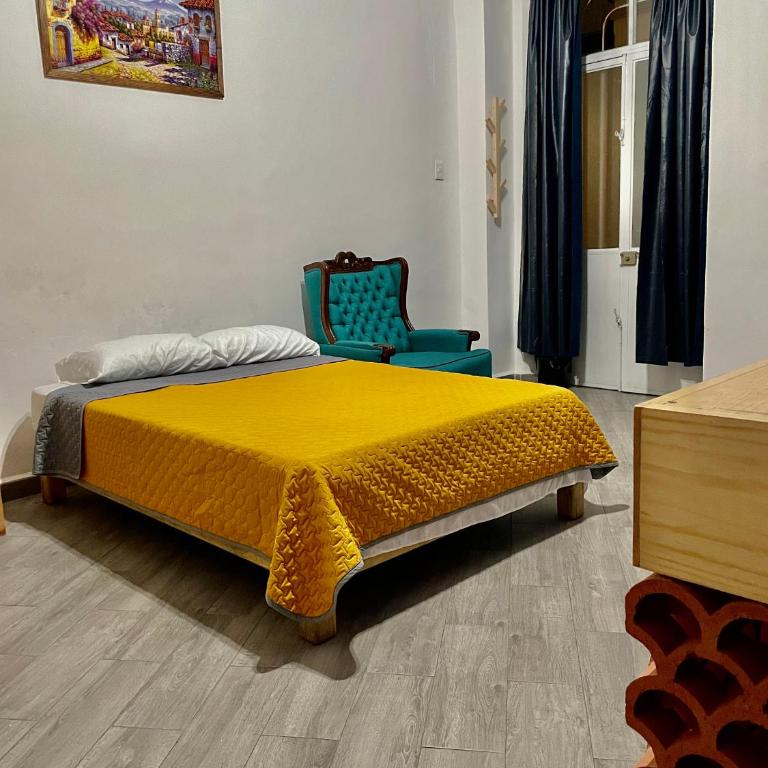 Céntrico Aparta Hotel, #3 Privado, ideal familias o trabajo - Habitación Familiar con baño privado - 20