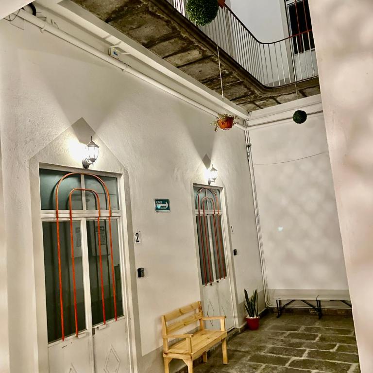 Céntrico Aparta Hotel, #3 Privado, ideal familias o trabajo - Habitación Familiar con baño privado - 51