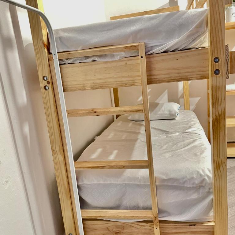 Céntrico Aparta Hotel, #3 Privado, ideal familias o trabajo - Habitación Familiar con baño privado - 55