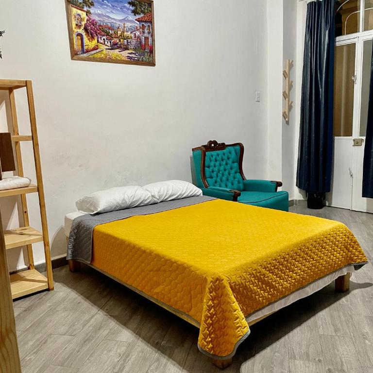 Céntrico Aparta Hotel, #3 Privado, ideal familias o trabajo - Habitación Familiar con baño privado - 56