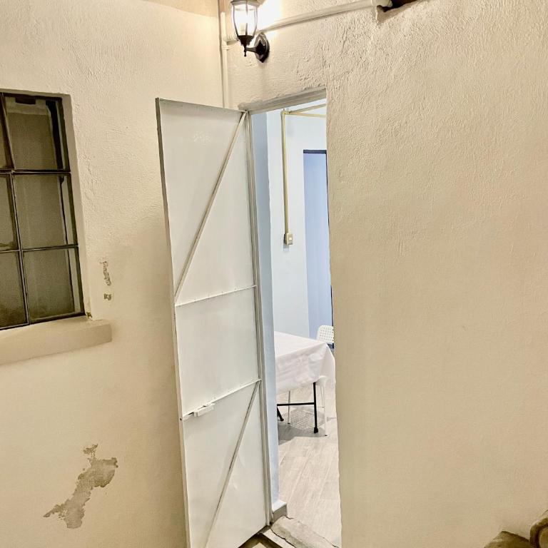 Céntrico Aparta Hotel, #3 Privado, ideal familias o trabajo - Habitación Familiar con baño privado - 68