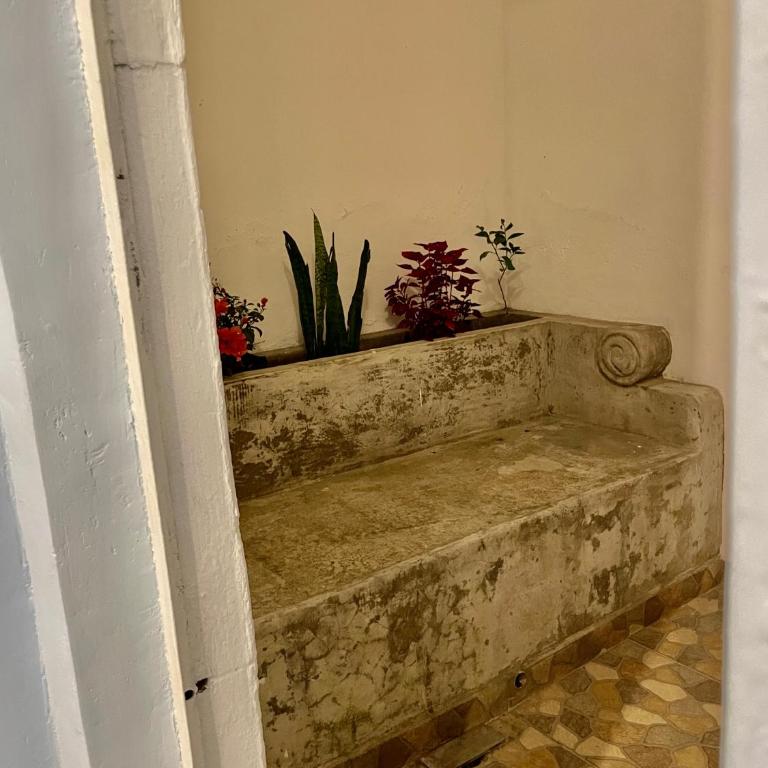 Céntrico Aparta Hotel, #3 Privado, ideal familias o trabajo - Habitación Familiar con baño privado - 78