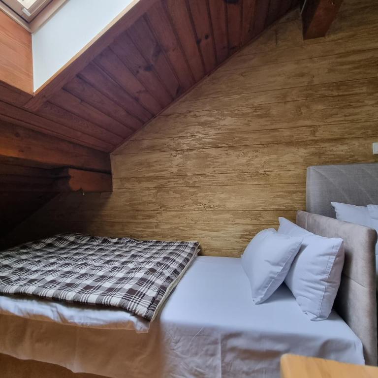 Apartman Lord privatni app u sklopu aparthotela Vučko - Apartment - Split Level - 2