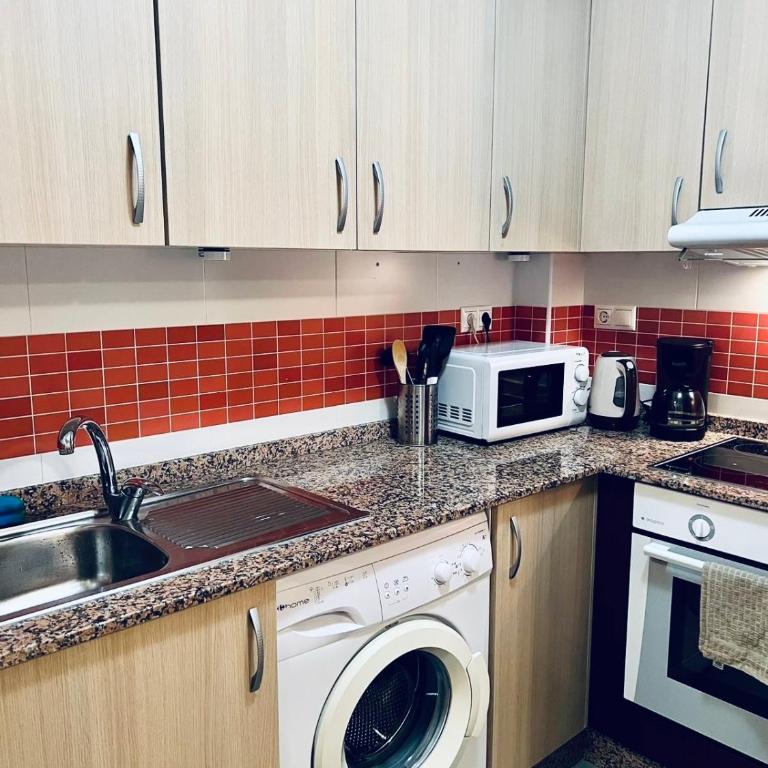 Nice and new furnished apartments in Torrevieja centre - One-Bedroom Apartment - 1