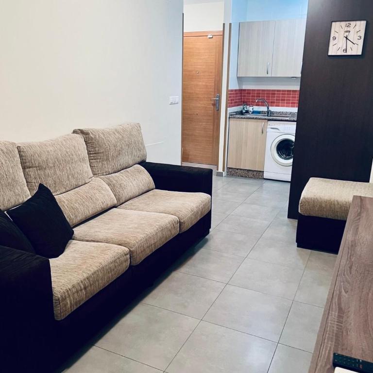 Nice and new furnished apartments in Torrevieja centre - One-Bedroom Apartment - 12