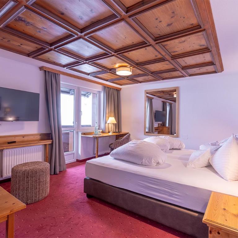 Hotel Sonnenheim - Deluxe Doppelzimmer mit Balkon - 10