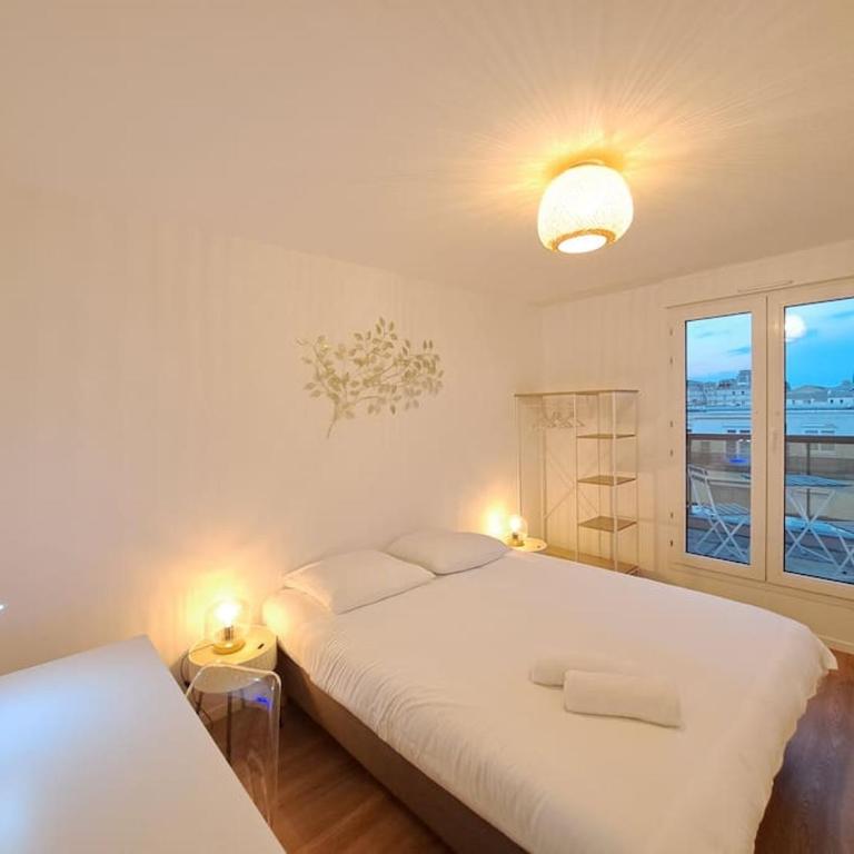 Appartement "Le Biarritz" - vue Cathédrale et Parking gratuit - Appartement 3 Chambres - 20