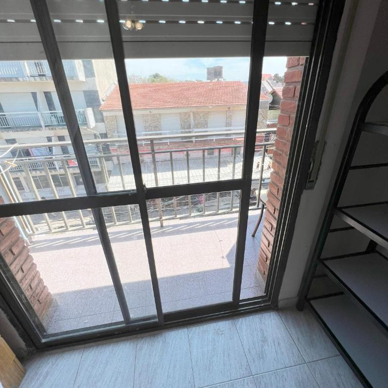 Tony Center III - Economy Triple Room - 8
