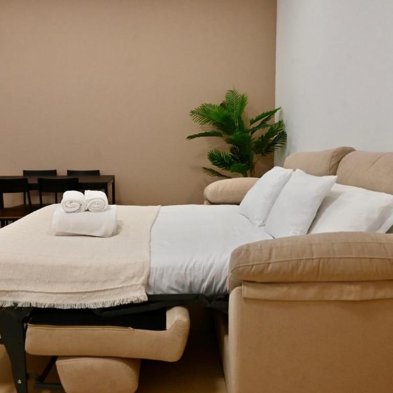 For You Rentals Acogedor Apartamento TEMPORAL de 1 Dormitorio y Salón, a Pasos de Gran Vía DIN133D - One-Bedroom Apartment - 16