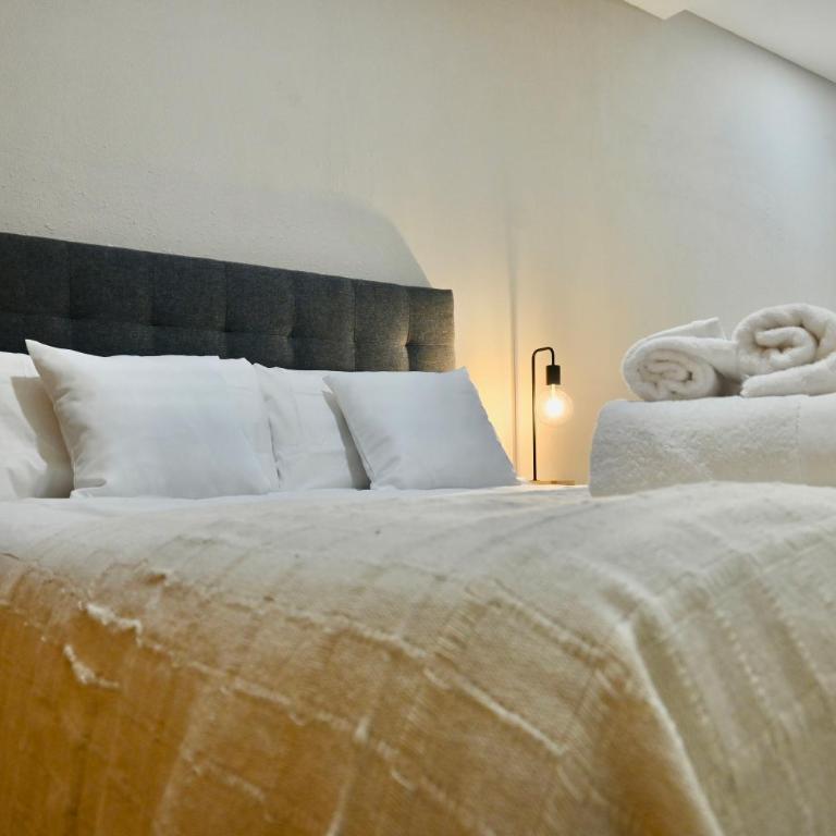For You Rentals Acogedor Apartamento TEMPORAL de 1 Dormitorio y Salón, a Pasos de Gran Vía DIN133D - One-Bedroom Apartment - 8