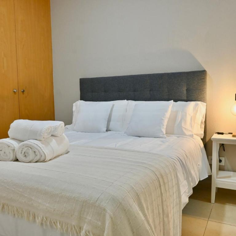 For You Rentals Acogedor Apartamento TEMPORAL de 1 Dormitorio y Salón, a Pasos de Gran Vía DIN133D - One-Bedroom Apartment - 31