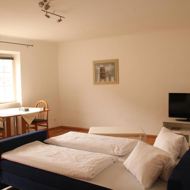 Hotel Goldene Krone Innsbruck - Familienzimmer 3 - Nebengebäude - 6
