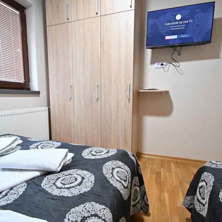 Grand Apartment Lučić - Two-Bedroom Apartment - 9