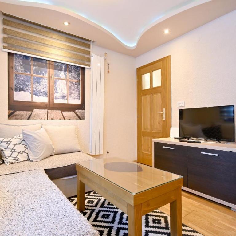 Grand Apartment Lučić - Two-Bedroom Apartment - 7