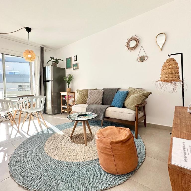 Fresh Lemonade con piscina, AC, doble terraza, cocina completa y parking - Apartamento de 1 dormitorio - 1