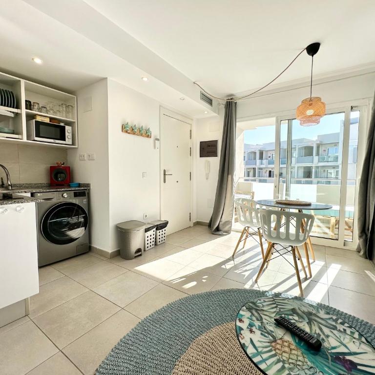 Fresh Lemonade con piscina, AC, doble terraza, cocina completa y parking - Apartamento de 1 dormitorio - 5