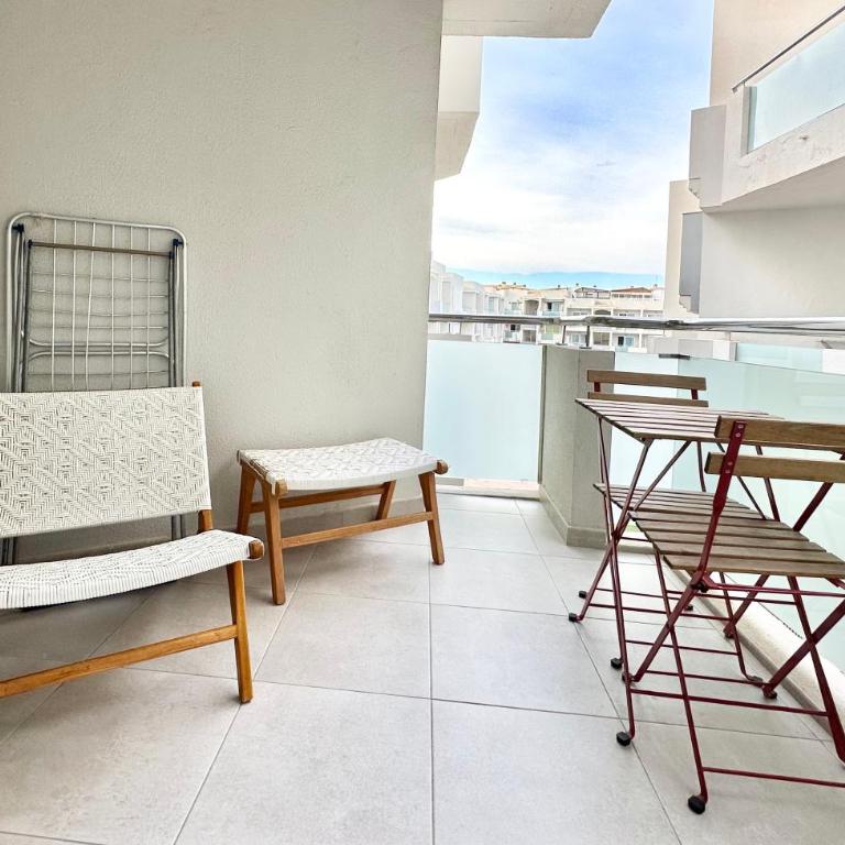 Caramel Cookie - AC, Desk with natural light, 2 balconies, WIFI and pool - Apartamento de 1 dormitorio - 3