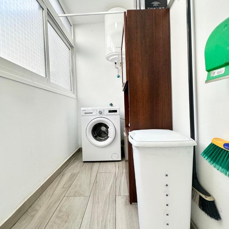 Mango Sorbet súper central, 3 Desks, high speed internet, 3 bedrooms and 2 bathrooms - Apartamento de 3 dormitorios - 9