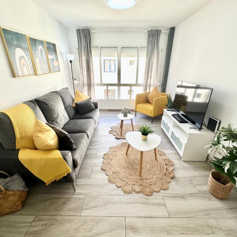 Mango Sorbet súper central, 3 Desks, high speed internet, 3 bedrooms and 2 bathrooms - Apartamento de 3 dormitorios - 1