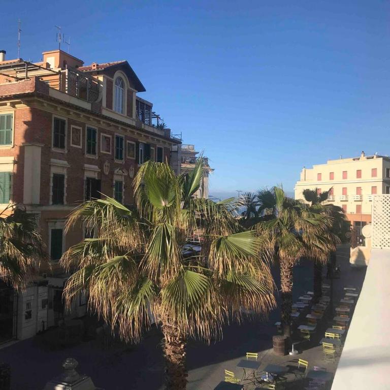 Rome, Beautiful Apartment in a Vintage Building - Appartamento con 2 Camere da Letto - 57