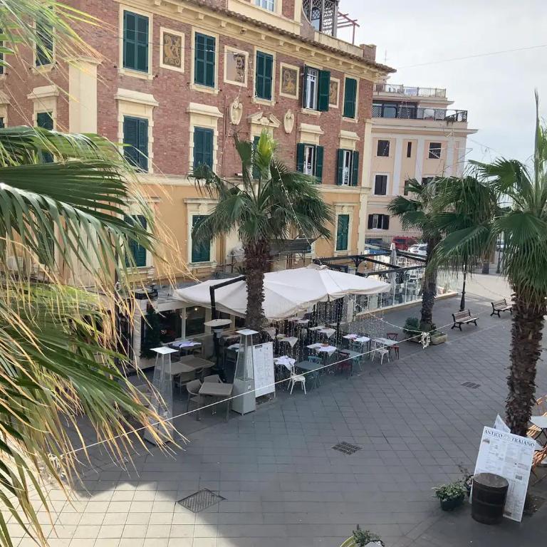 Rome, Beautiful Apartment in a Vintage Building - Appartamento con 2 Camere da Letto - 58
