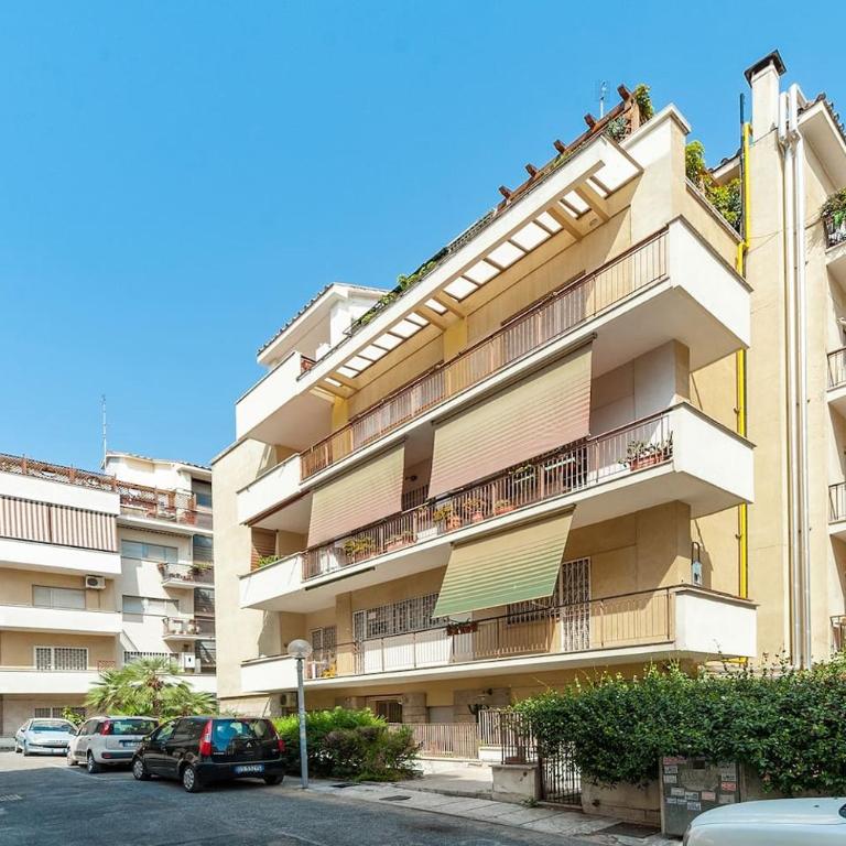 St. Peter - Loft at 50m from Metro (up to 4) - Appartamento con 1 Camera da Letto - 22
