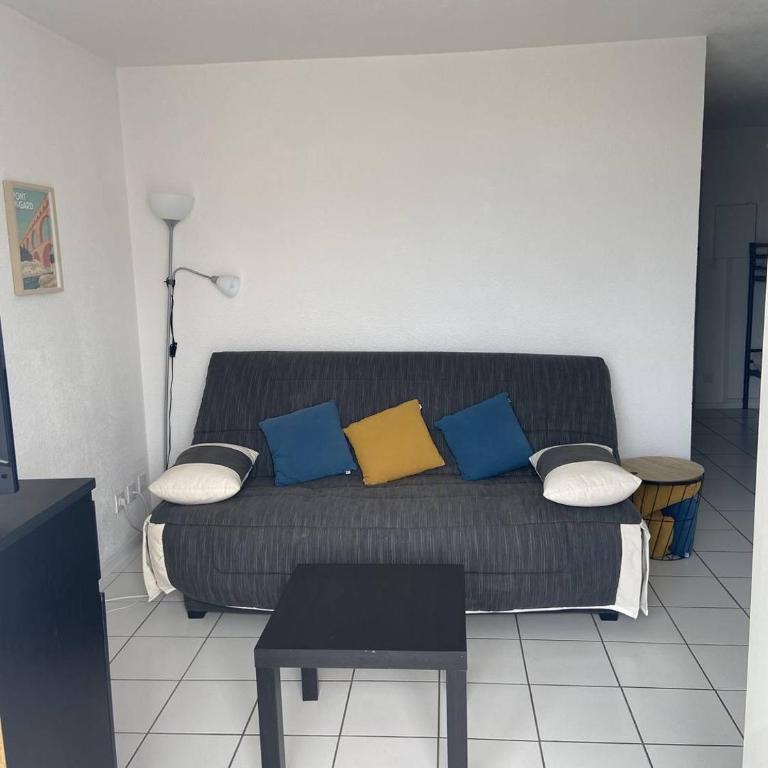 BEAU STUDIO 4 PERSONNES AVEC LOGGIA ET PARKING PRIVATIF - Studio Apartment - 8