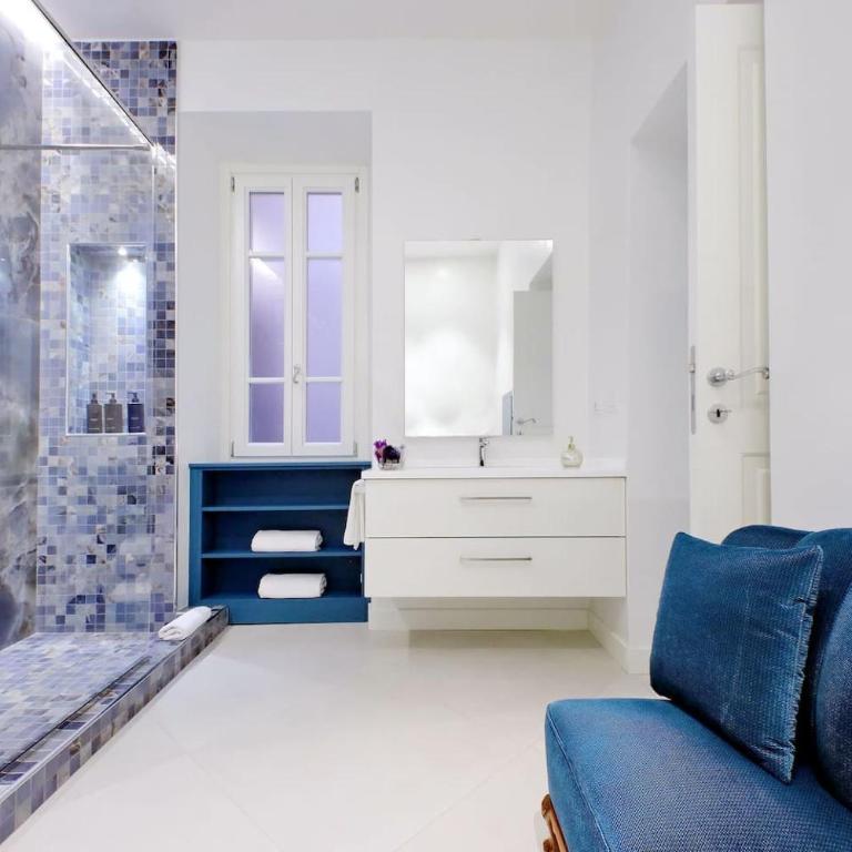 A 2 passi da Piazza di Spagna - Appartamento con 1 Camera da Letto - 24
