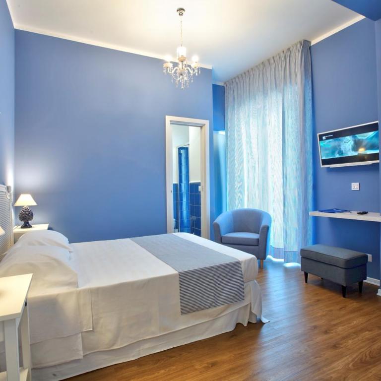 B&B del Corso - Rooms & Rooftop, Aeolian View - Camera Matrimoniale Deluxe con Balcone e Vista Mare - 1