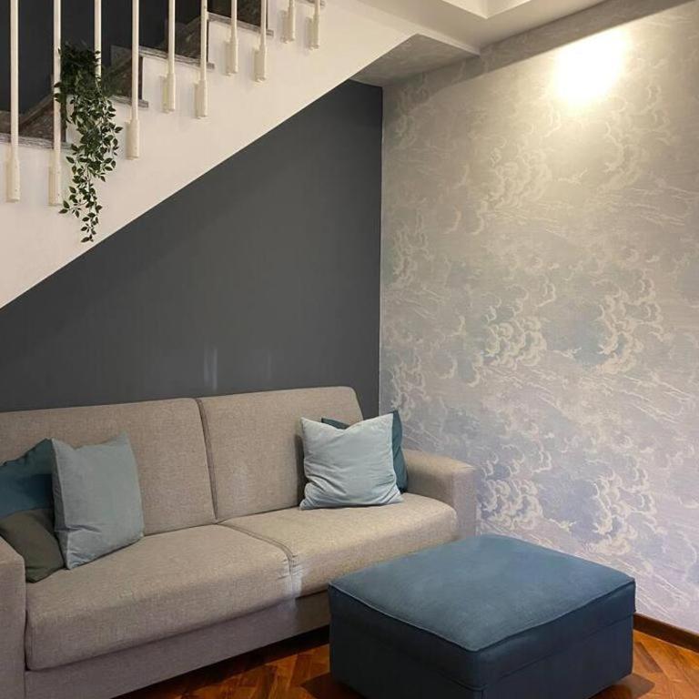 Design Villa with parking Navigli Milan sleeps5 - Camera Matrimoniale con Vista Parco - 10