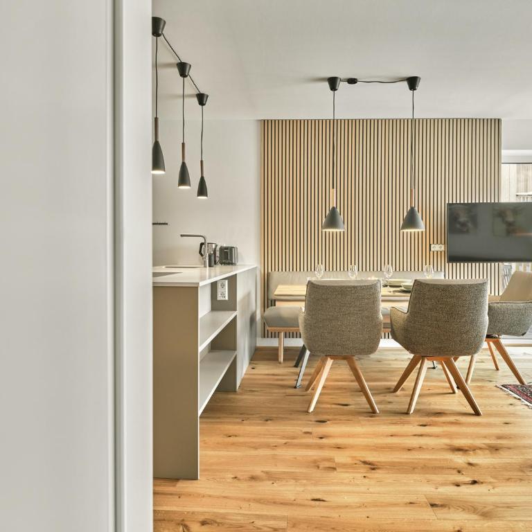 The Tauplitz Suites - Alpine Suite B4 by AA Holiday Homes - Apartment with Sauna - 6