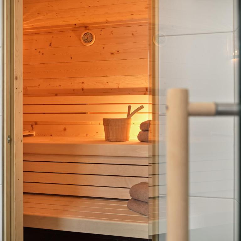 The Tauplitz Suites - Alpine Suite B4 by AA Holiday Homes - Apartment with Sauna - 21