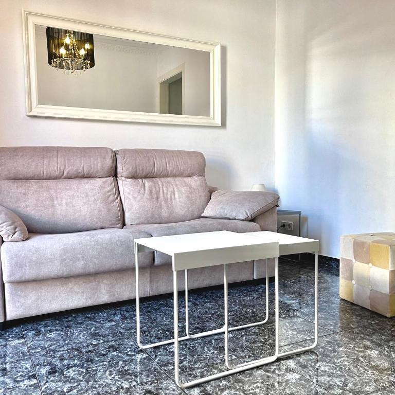 Elegantniy Poble Sec - Two-Bedroom Apartment - 27