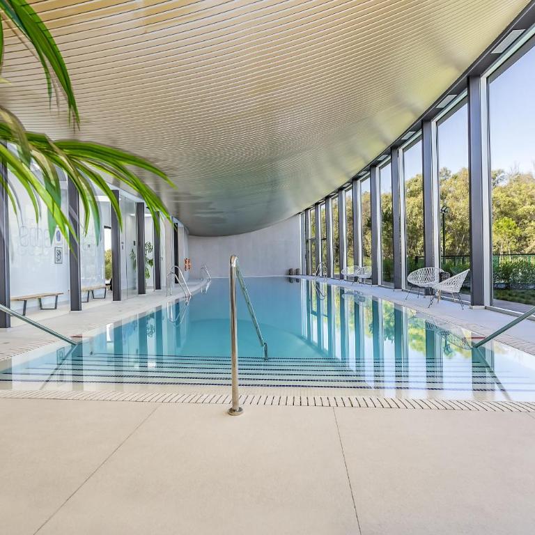 ViVi Homes - Alessio Pool, Sauna, Spa, Gym & Beach - Apartamento Deluxe - 2