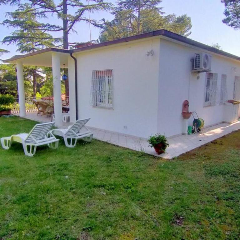 Villa Pentalocale con Piscina e spiaggia incluse Taunus Vacanze Villa Girasoli - Villa - 19