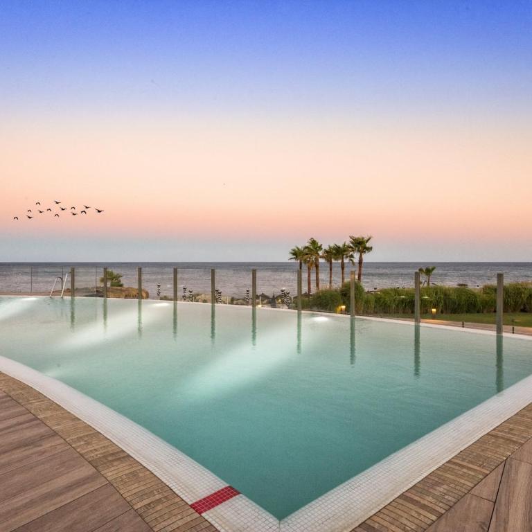 ViVi Homes - Alessio Pool, Sauna, Spa, Gym & Beach - Apartamento Deluxe - 16