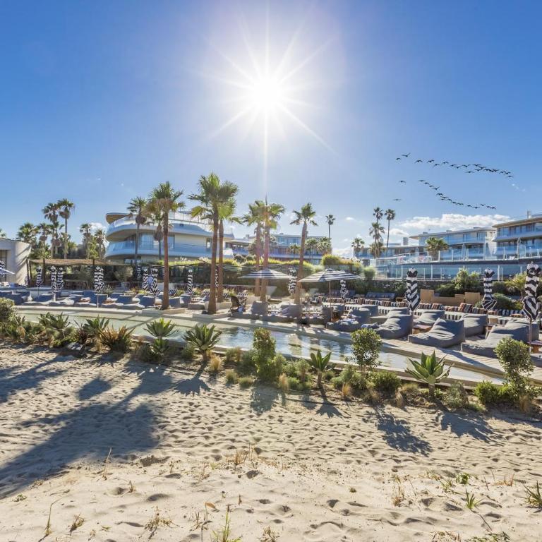ViVi Homes - Alessio Pool, Sauna, Spa, Gym & Beach - Apartamento Deluxe - 55