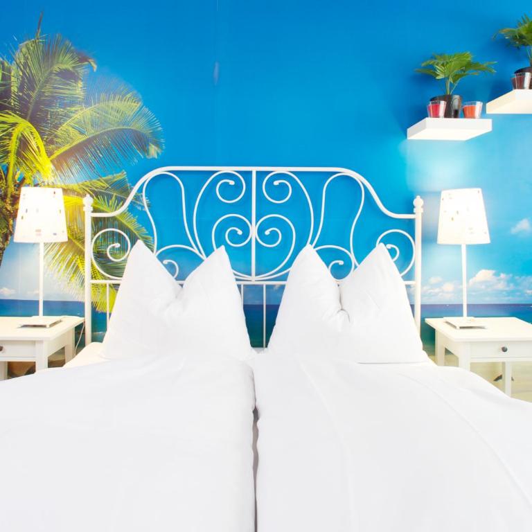 Arena Lodge - Doppelzimmer mit Balkon - 16