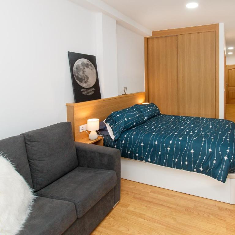 Apartamentos Coruña Vip Centro - One Bedroom Loft - 18