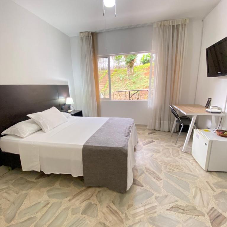 Babilla Suites - Habitación Doble Estándar con ventilador - 3